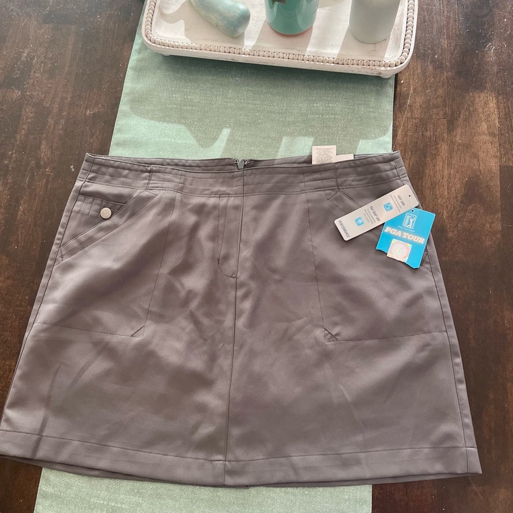 PGA TOUR Charcoal Gray Performance Golf Skort NWT